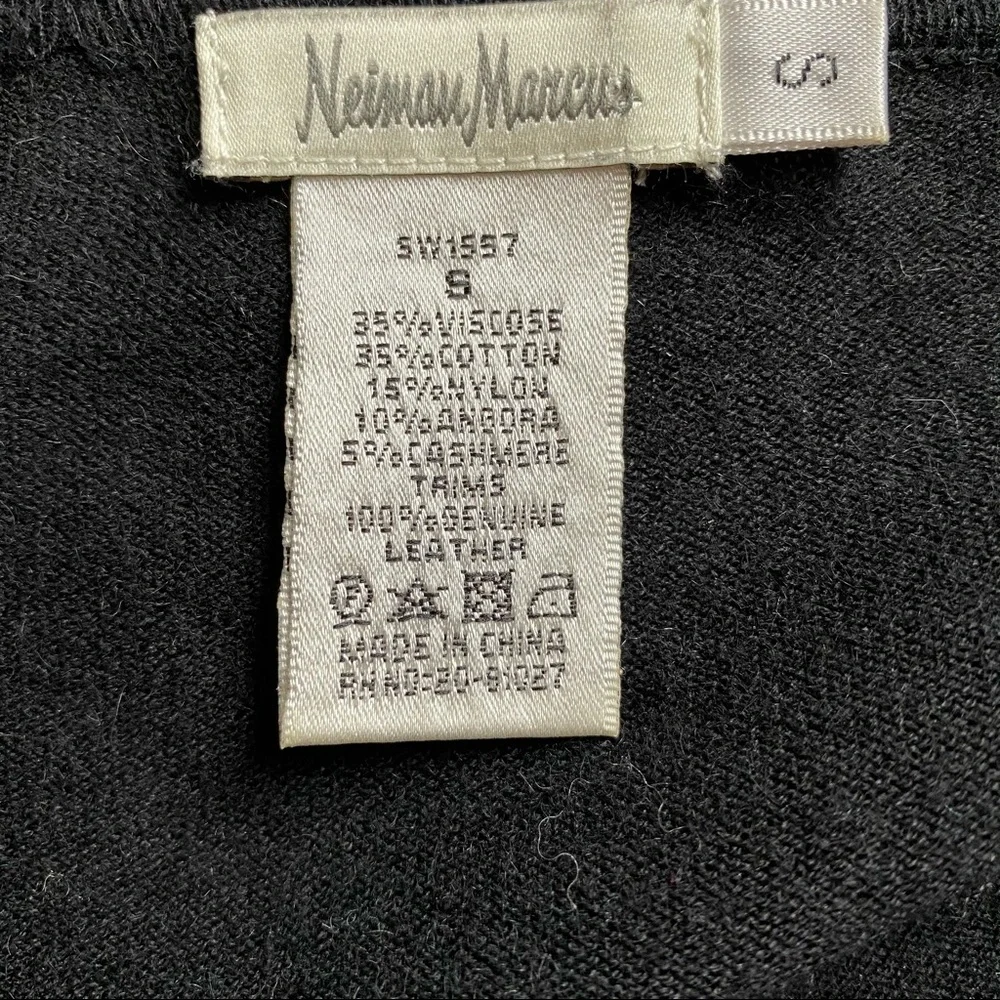 NEIMAN MARCUS SWEATER BOAT NECK BLACK TAN LEATHER SLEEVES Size S